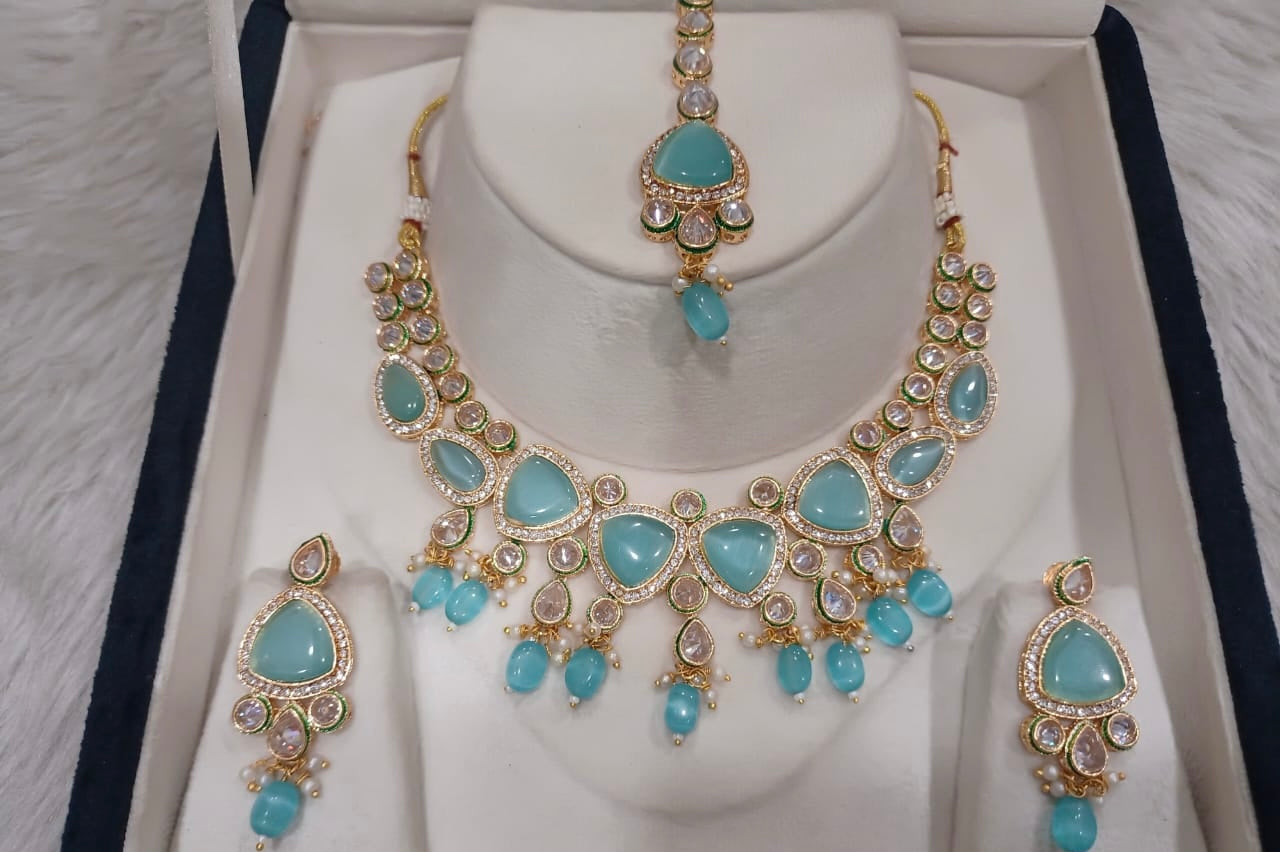 Necklace Set