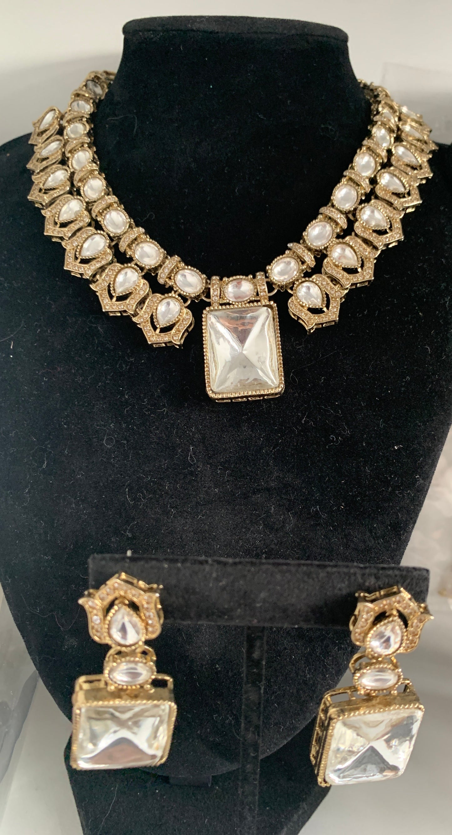 Uncut Kundan Set