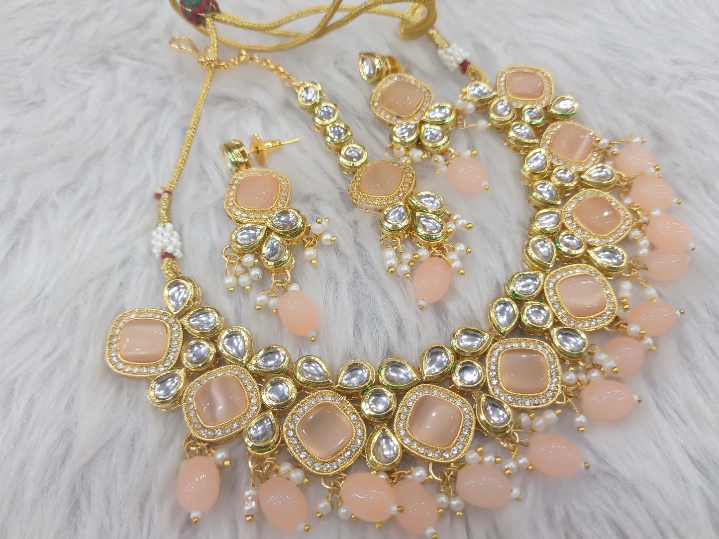 Kundan Necklace Set