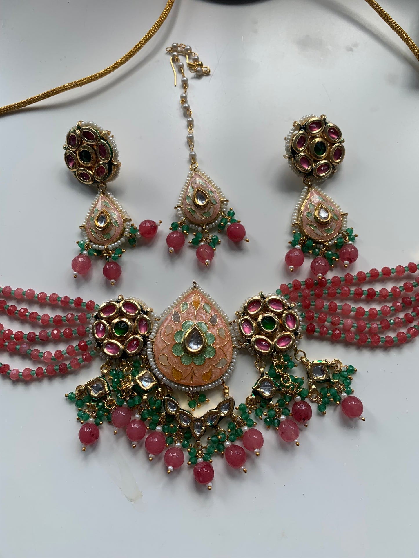 Choker Set