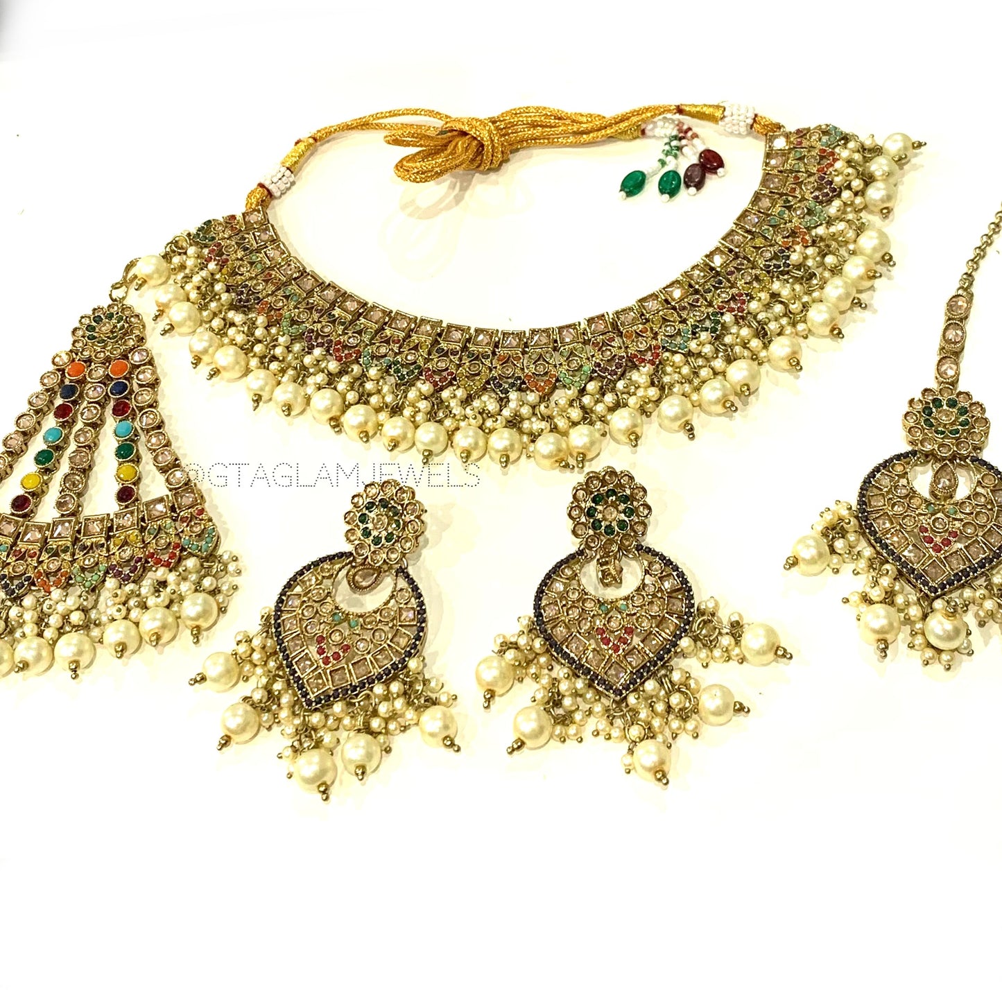 Necklace Set with Paasa image 0