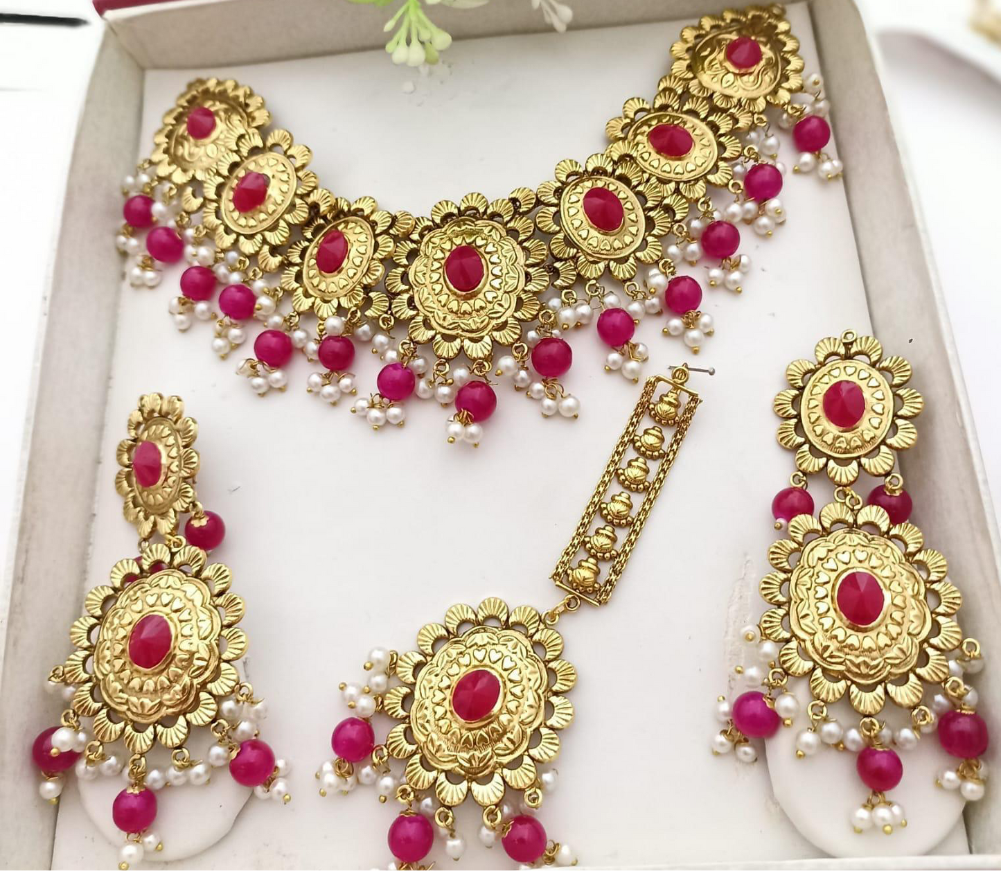 Necklace Set