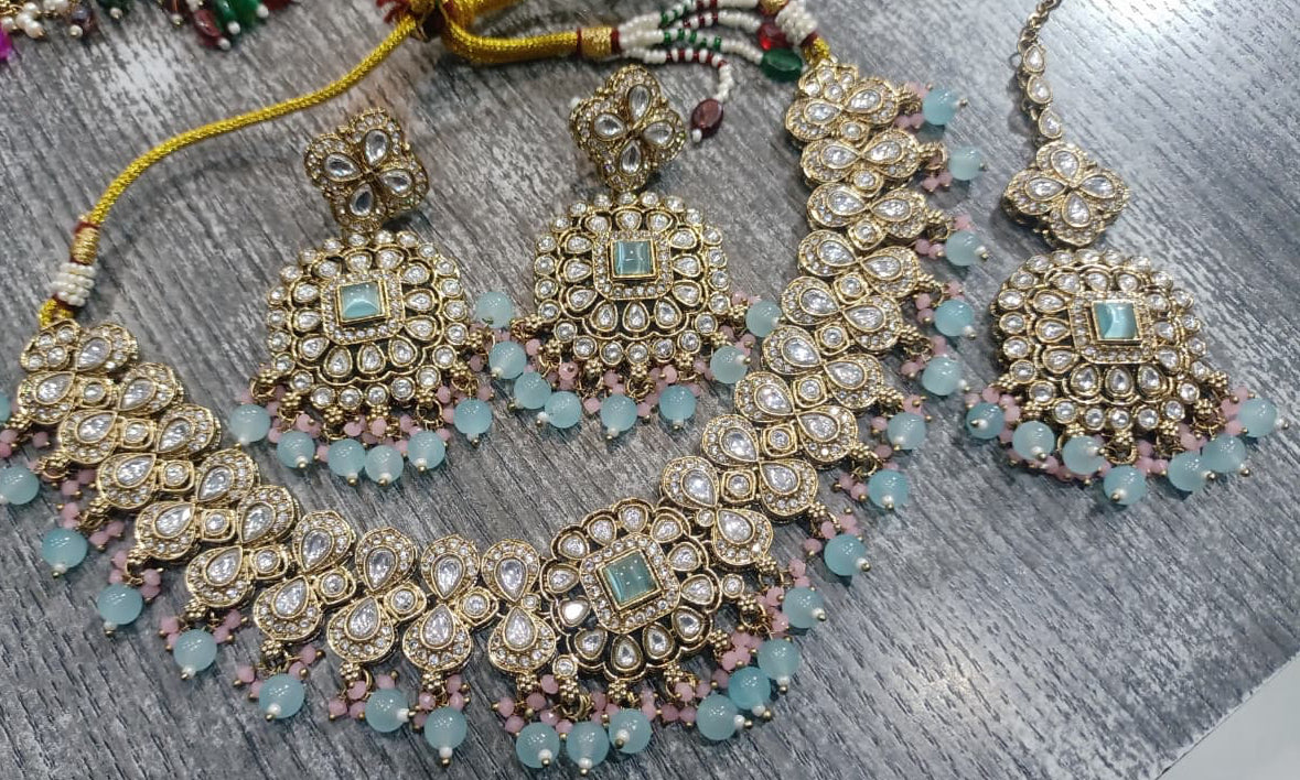 Kundan Necklace Set