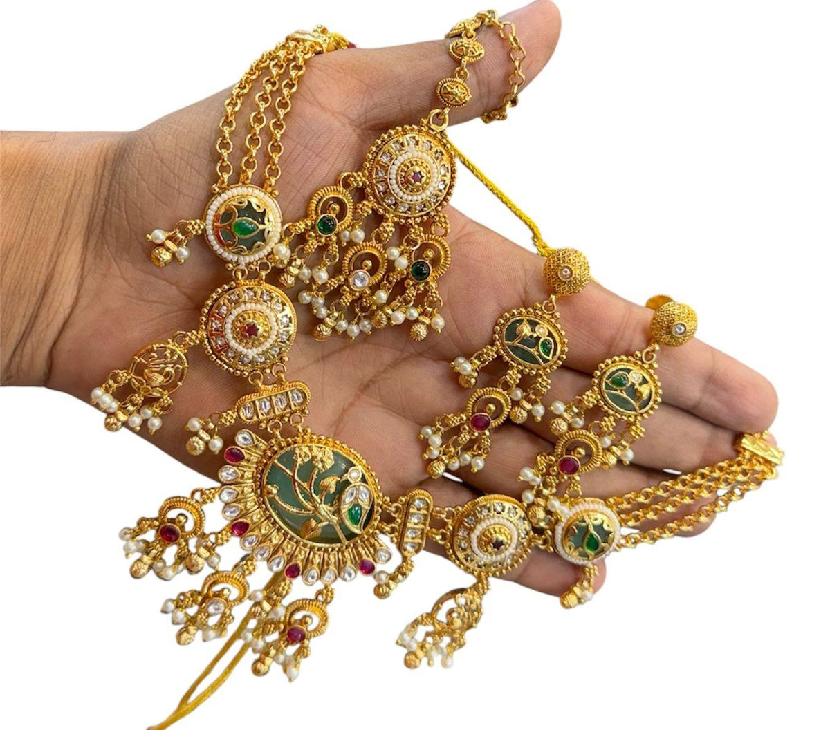 Heritage Necklace Set