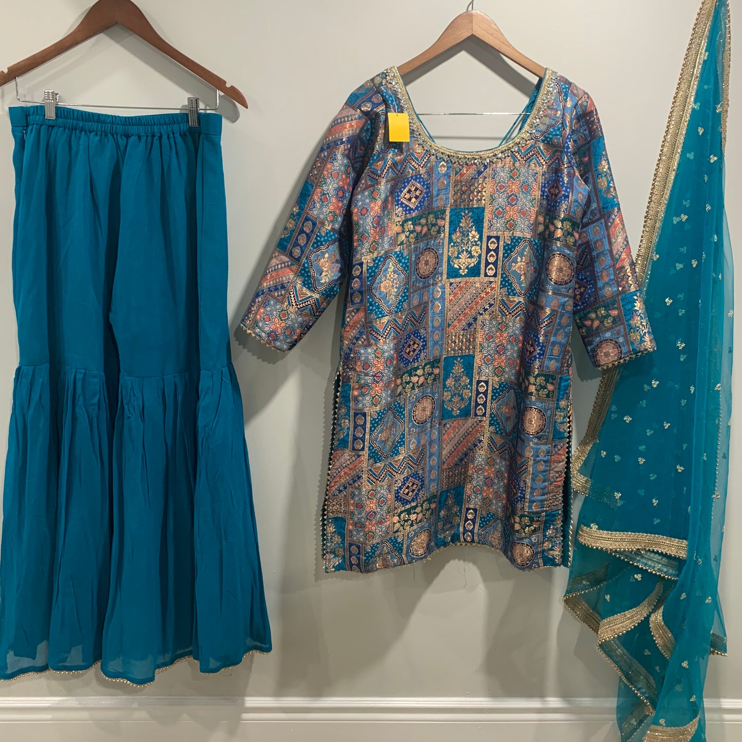 Sharara Suit - Size 40 image 0