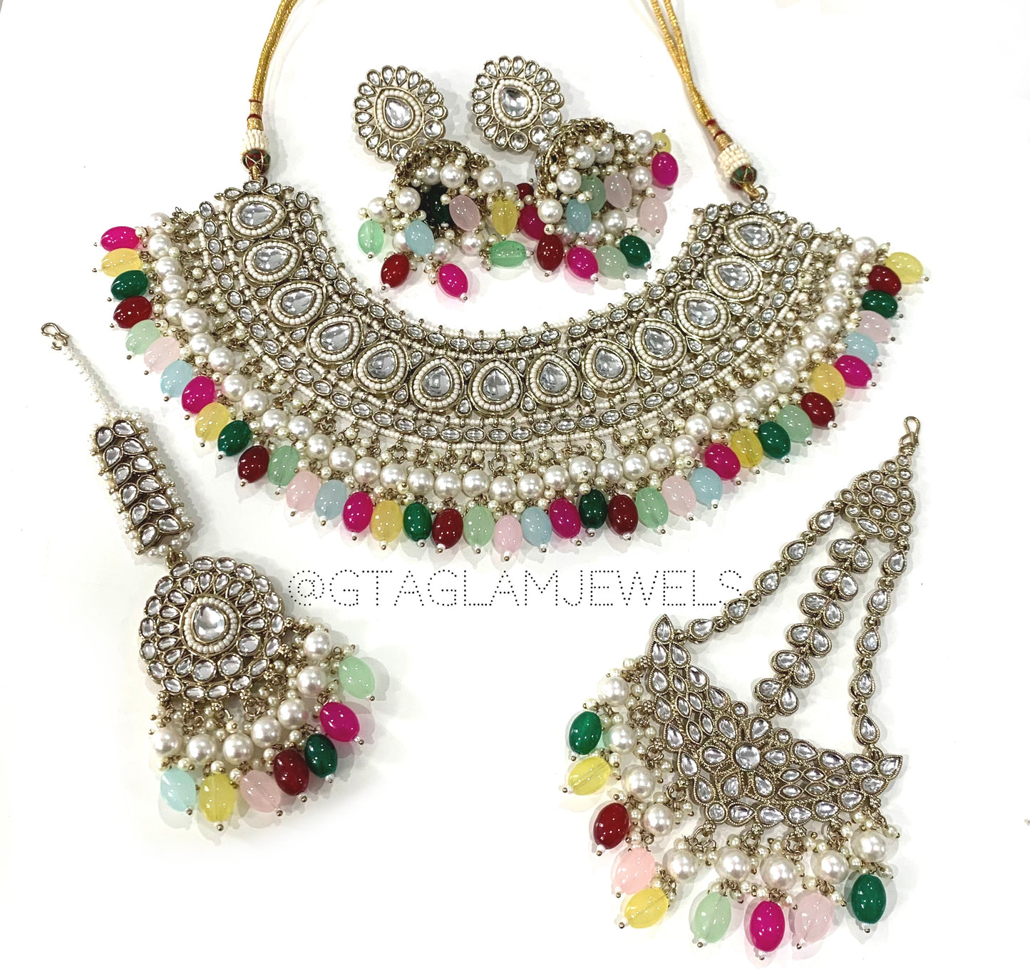 Necklace Set with Paasa image 0