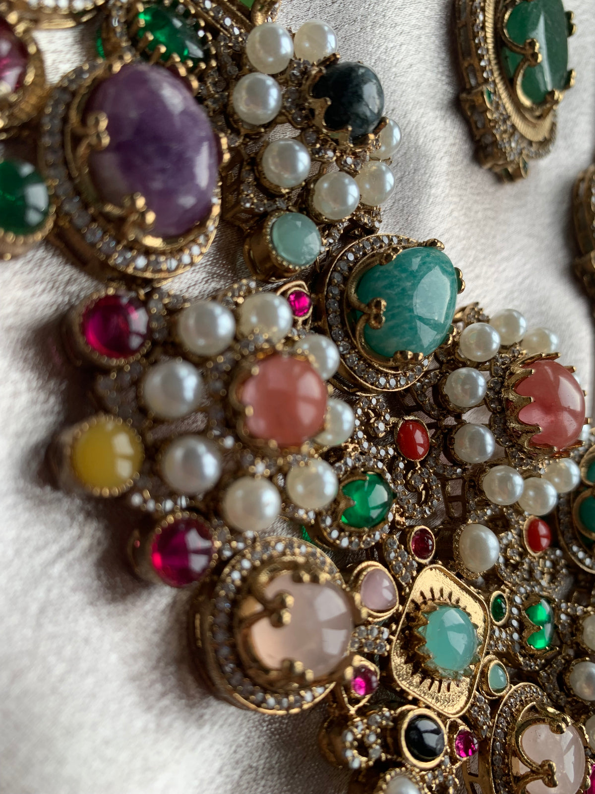 Bridal Multicolour Sabyasachi Necklace Set