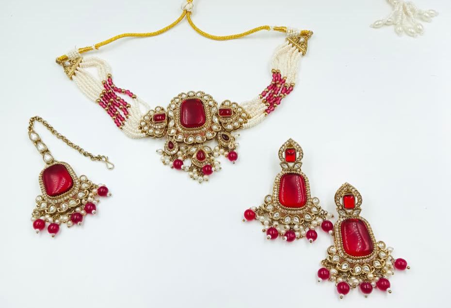 Choker Set