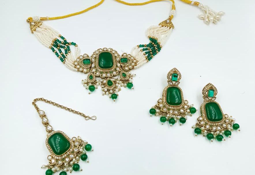 Choker Set