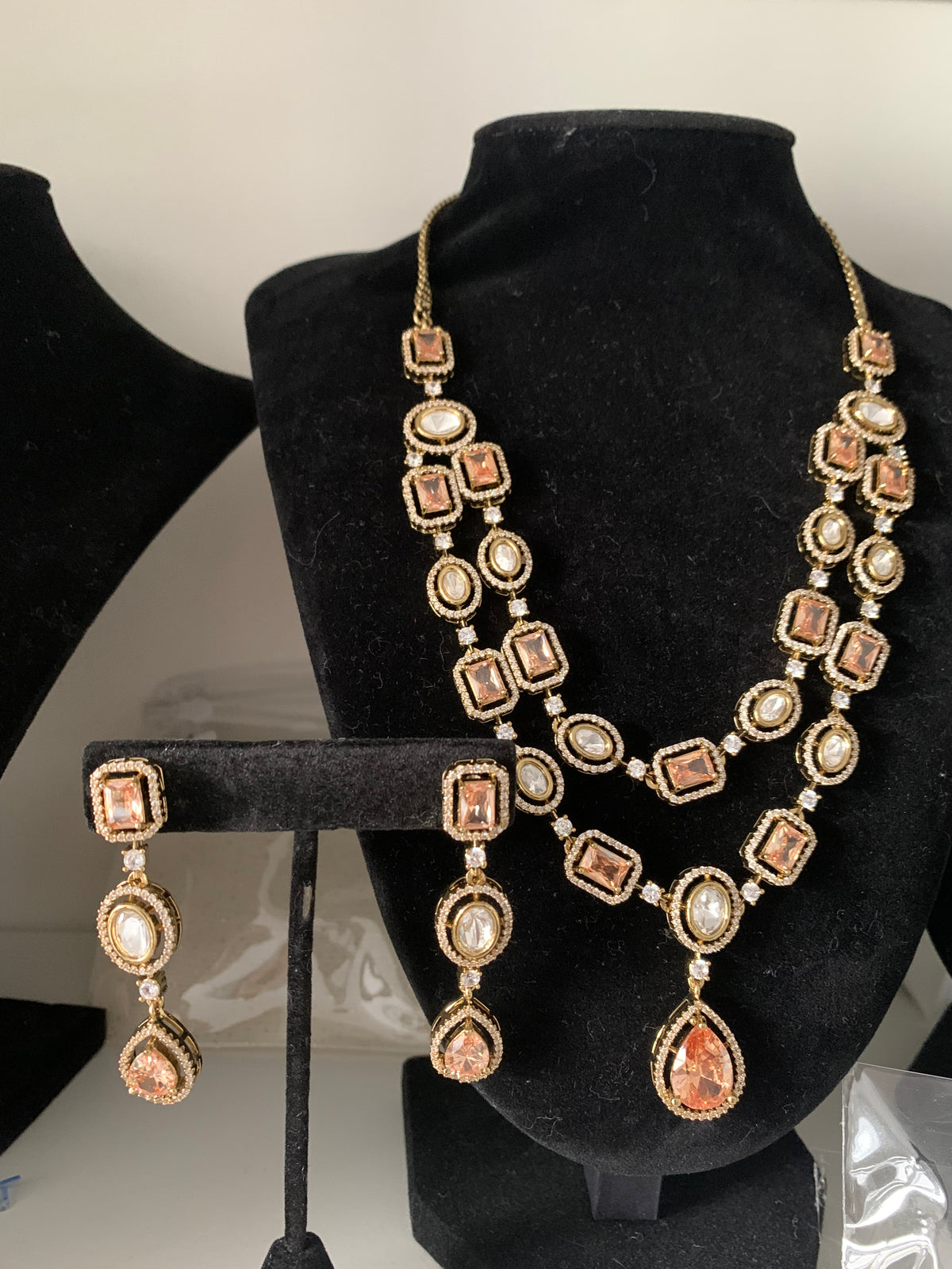 Gold Double Layered Uncut Kundan Necklace Set