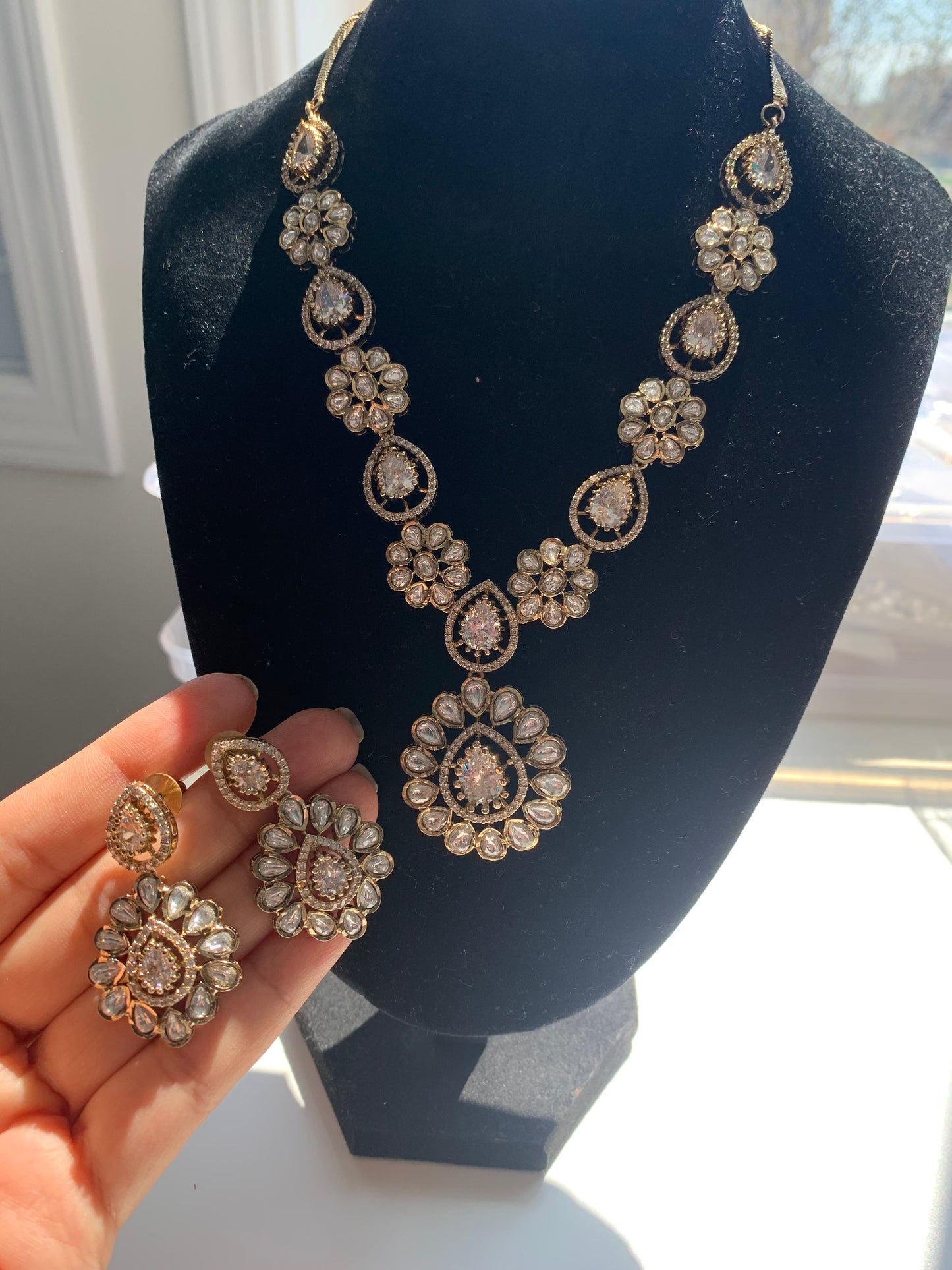 Kundan Pendant Set
