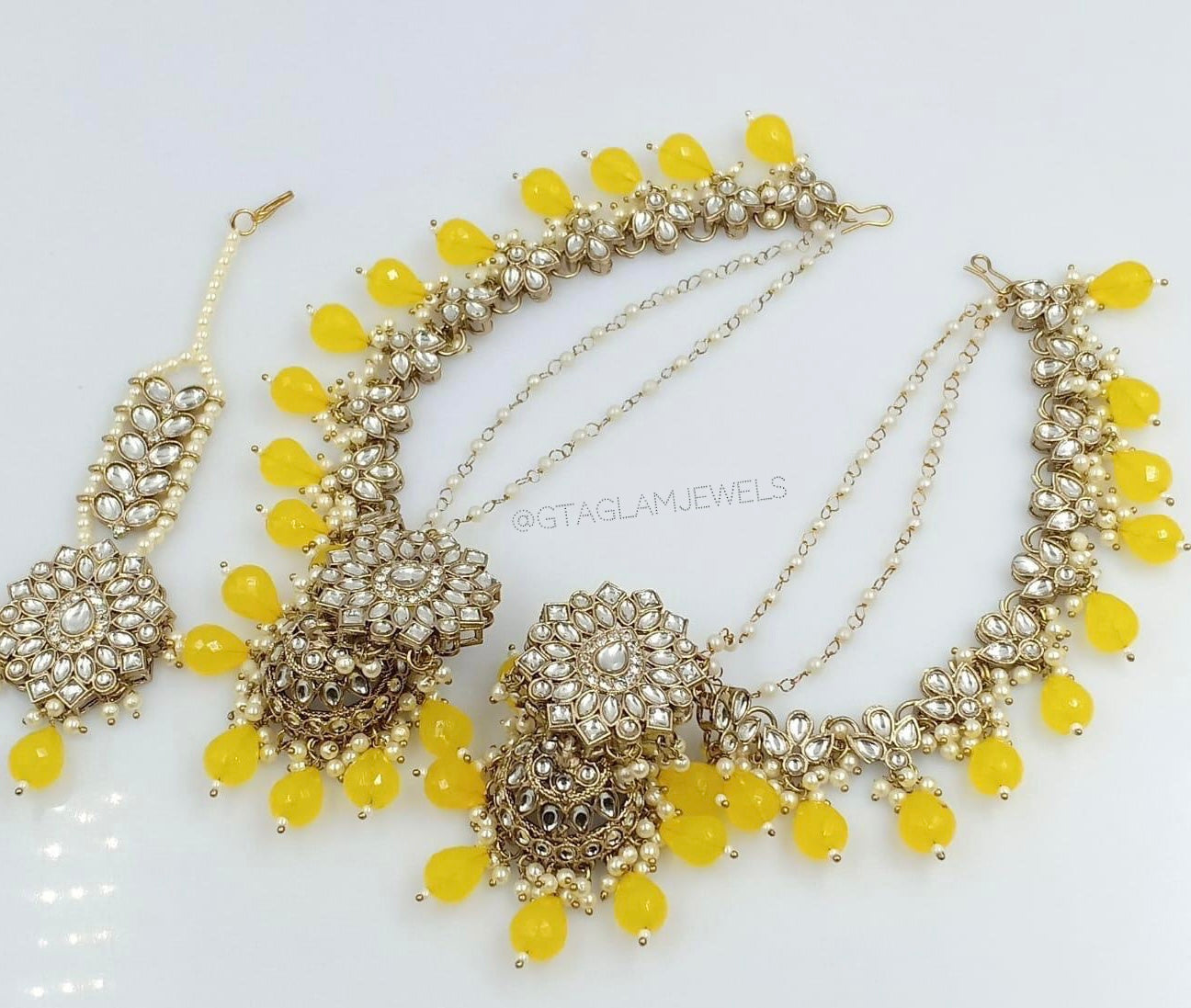 Bahubali Earrings & Tikka Set image 0