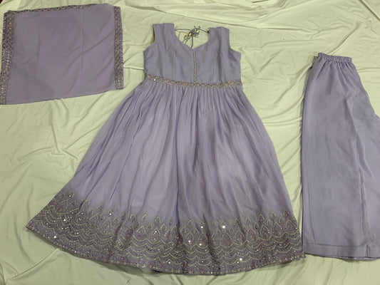 Long Plazo Suit - Size 44 image 0
