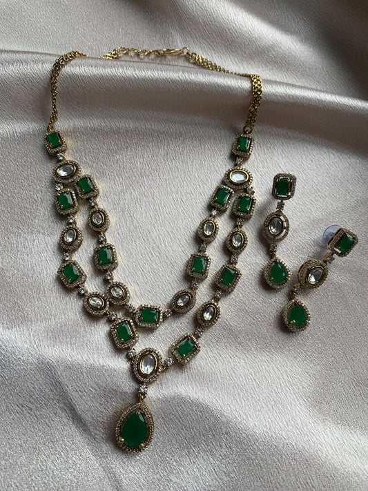 Green Double Layered Uncut Kundan Necklace Set