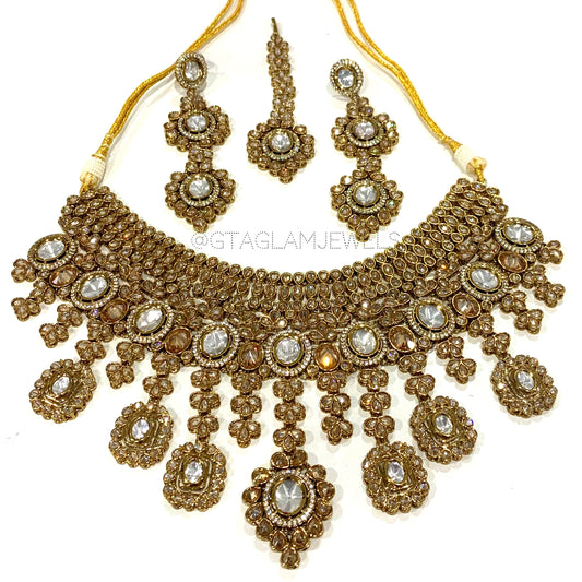 Semi Bridal Necklace Set image 0