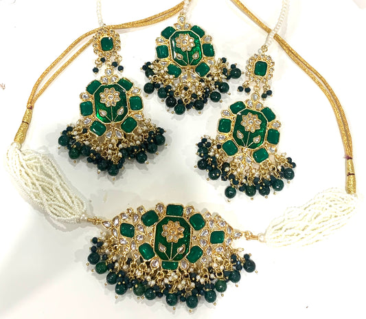Choker Set with Oversized Earrings & Tikka