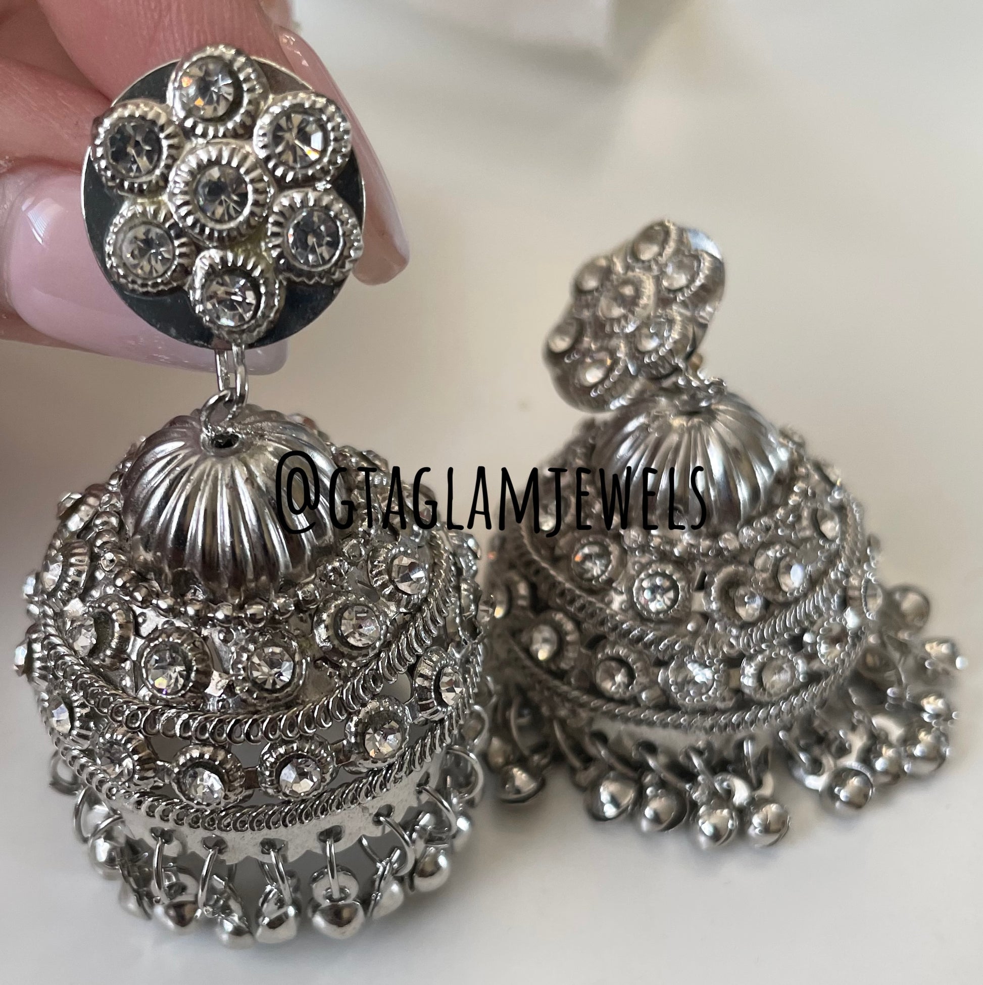 Earrings image 0