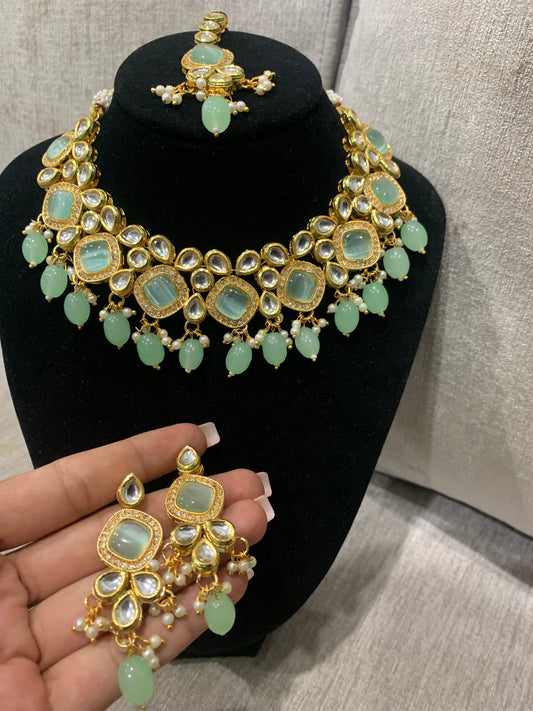 Kundan Necklace Set