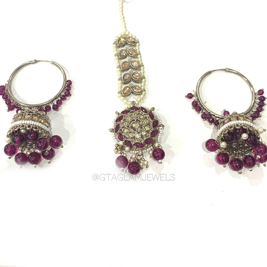 Earrings and Tikka Set image 0