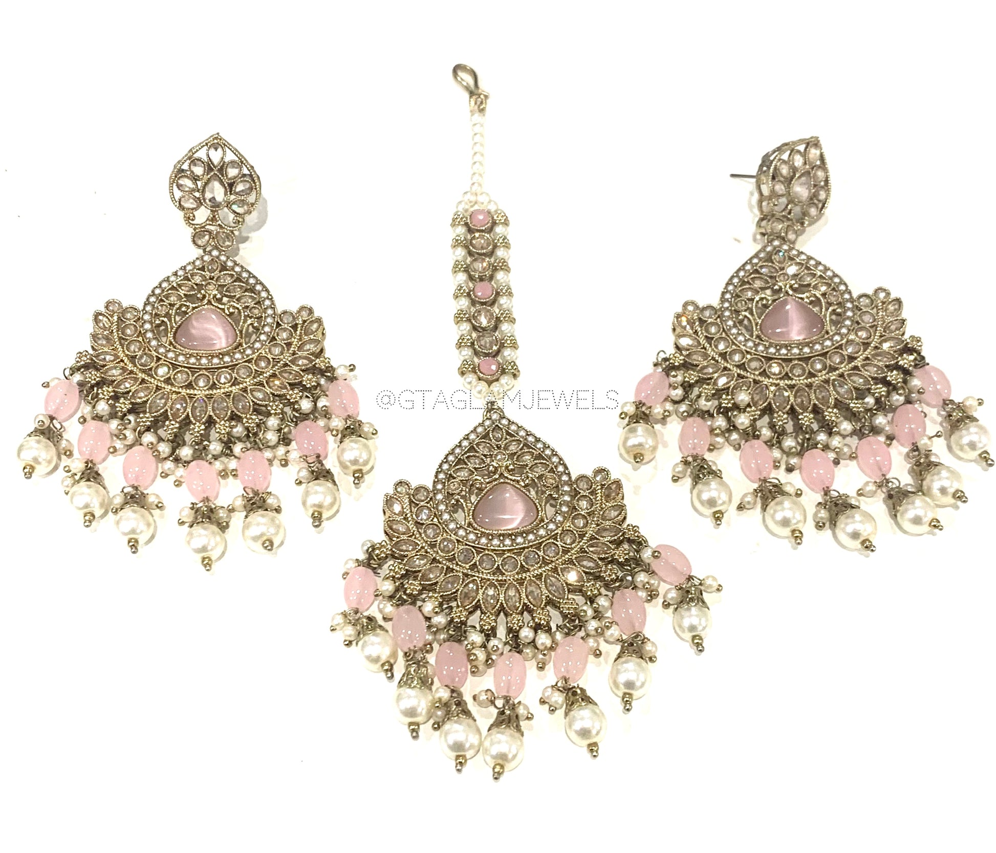 Oversized Earrings & Tikka Set image 0