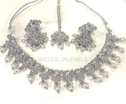 Necklace Set image 0