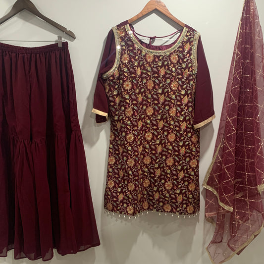 Sharara Suit - Size 46 image 0