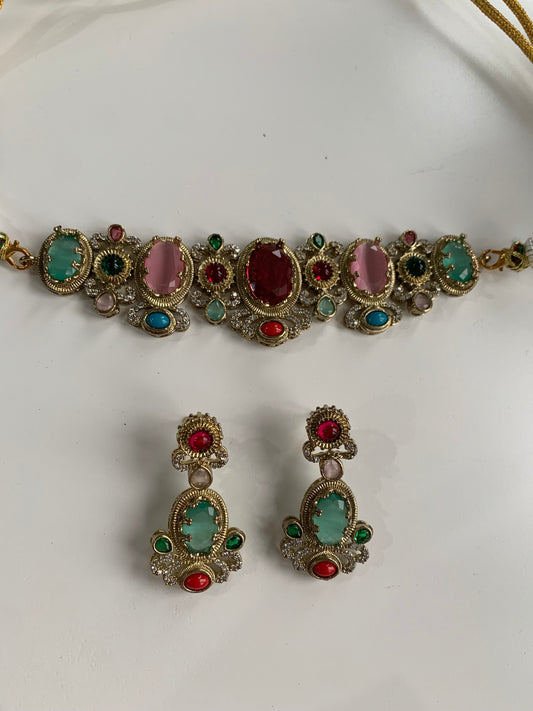 Choker Set