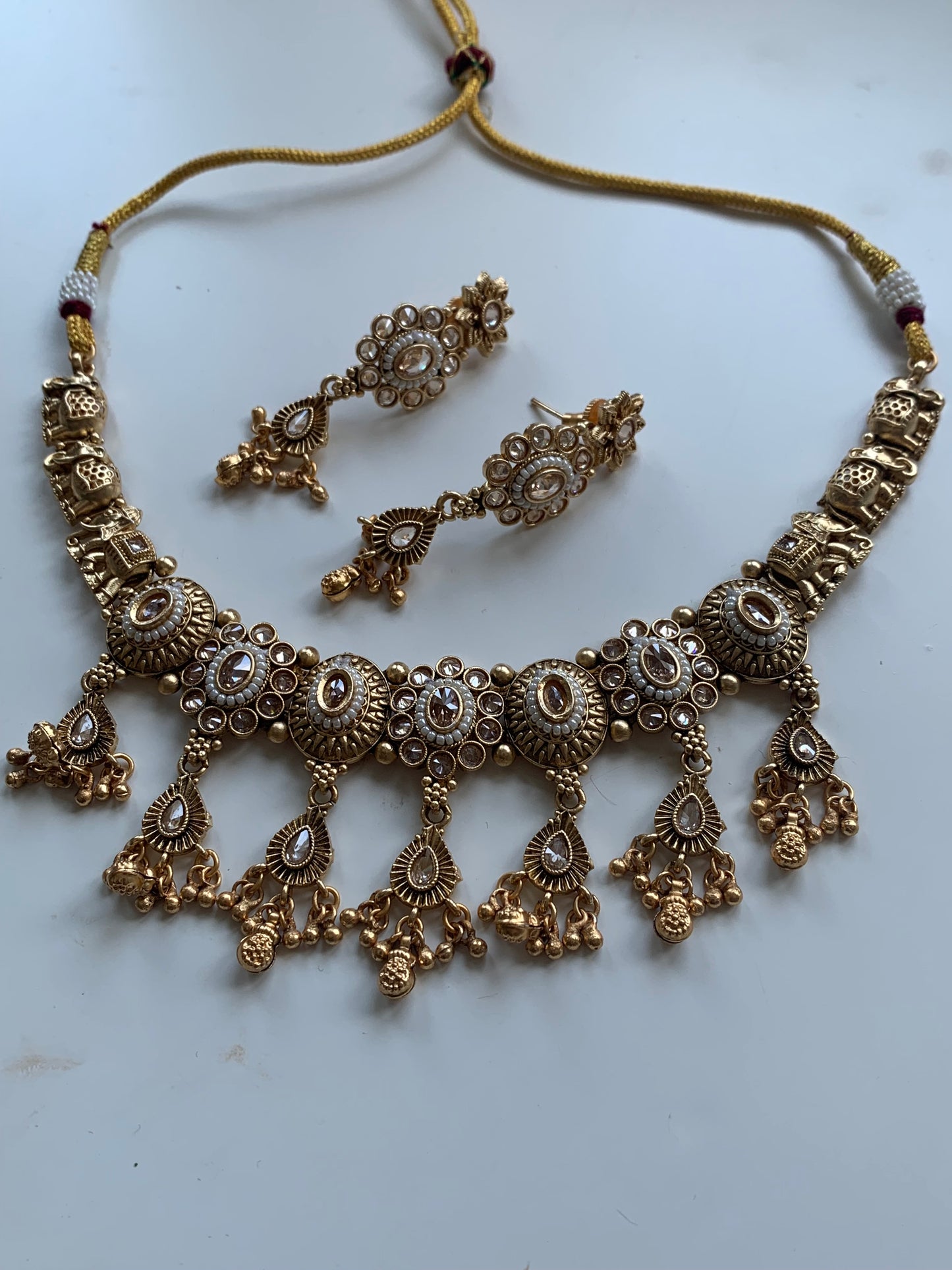 Heritage Necklace Set