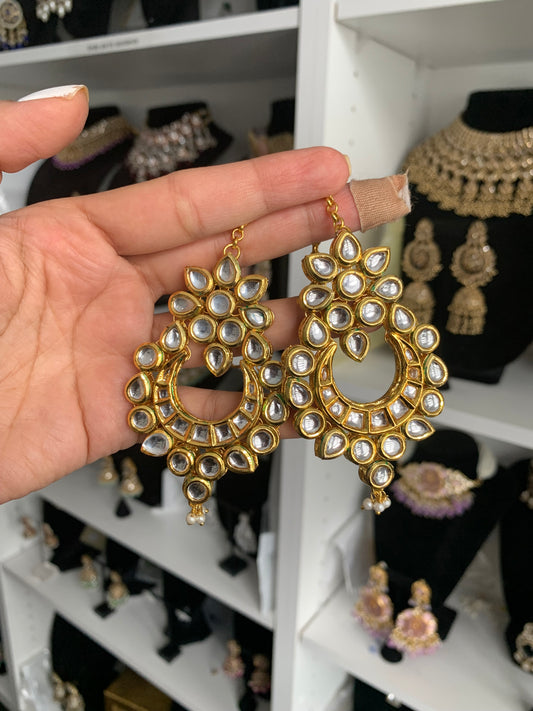 Kundan Earrings with Sahare