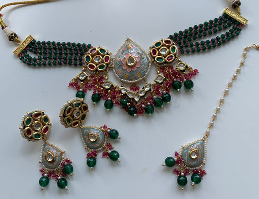 Choker Set