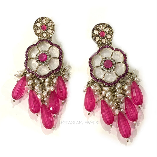 Earrings image 0