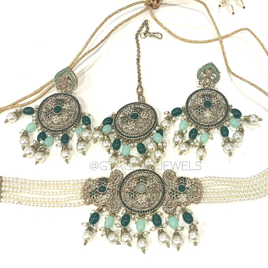 Choker Set image 0