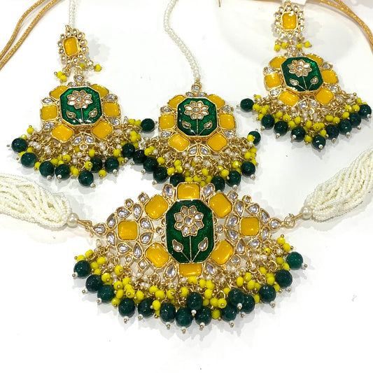 Choker Set with Oversized Earrings and Tikka