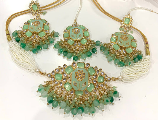 Choker Set with Oversized Earrings & Tikka