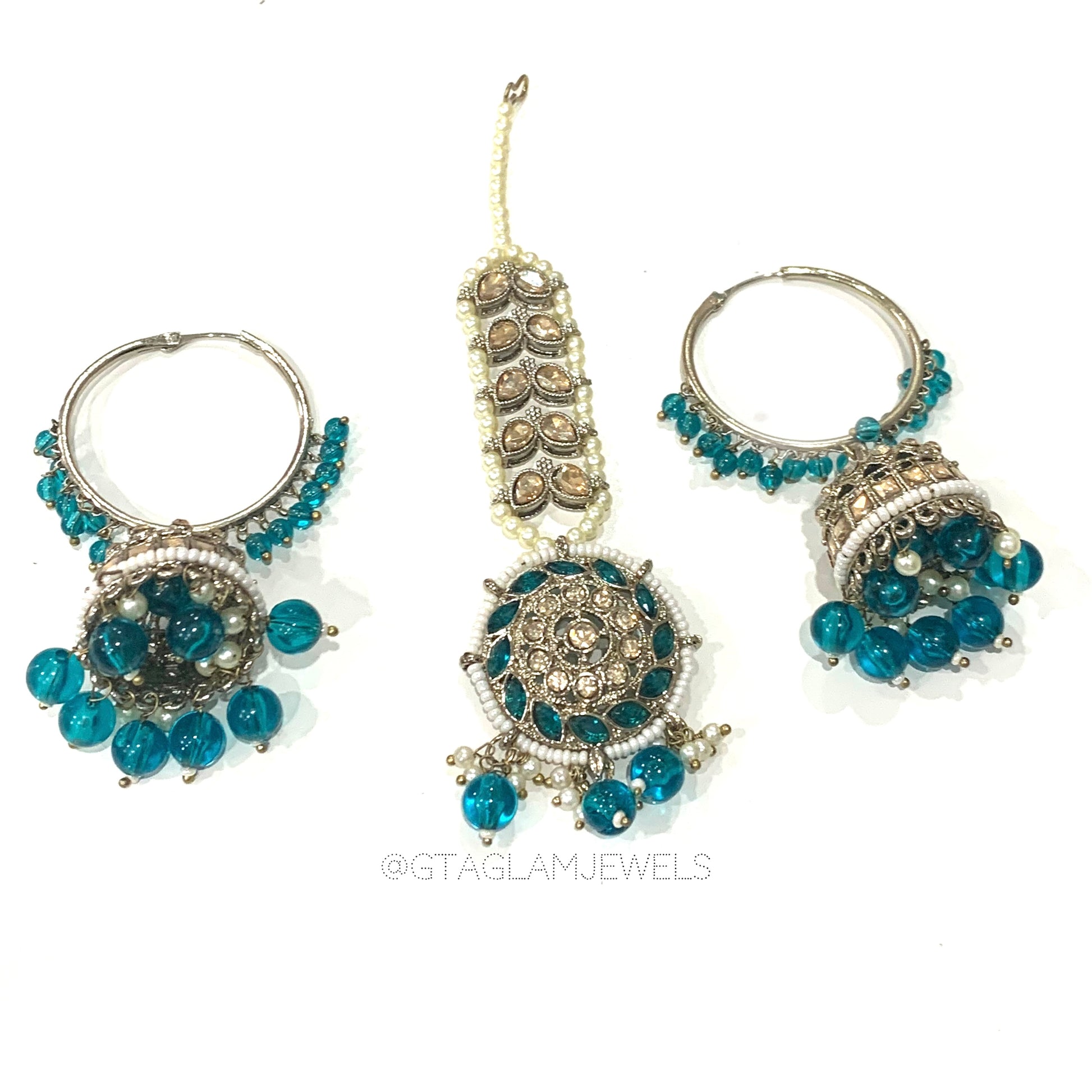 Earrings & Tikka Set image 0