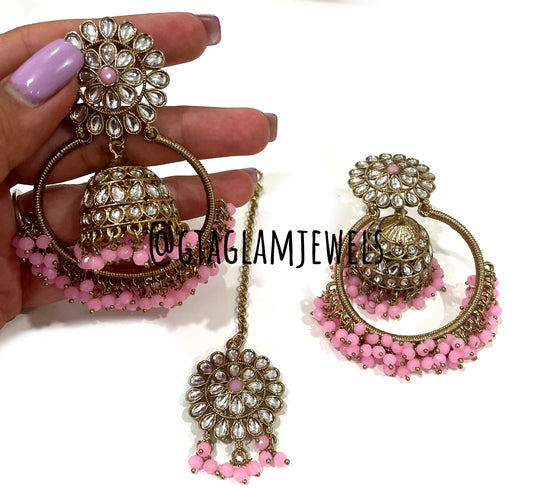Oversized Earrings and Tikka Set  image 0