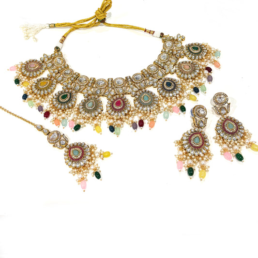 Kundan Necklace Set image 0