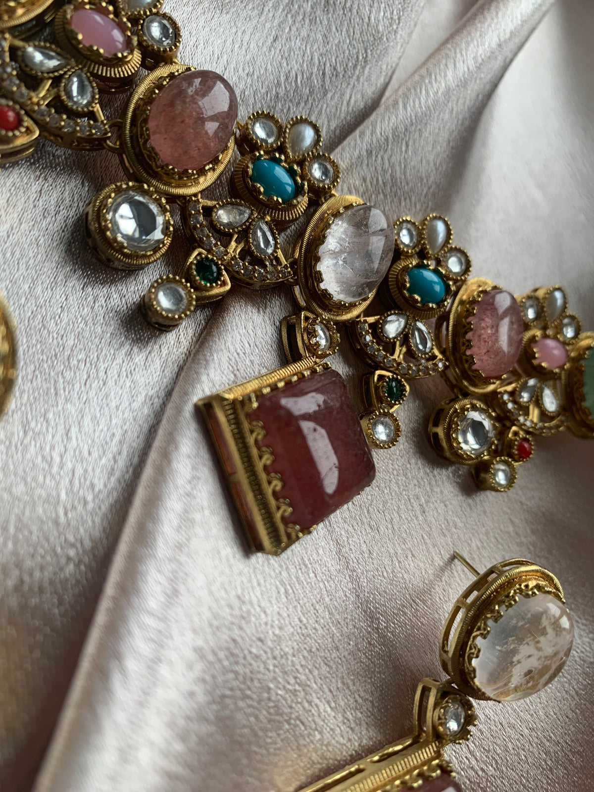 Sabyasachi Inspired Choker Set