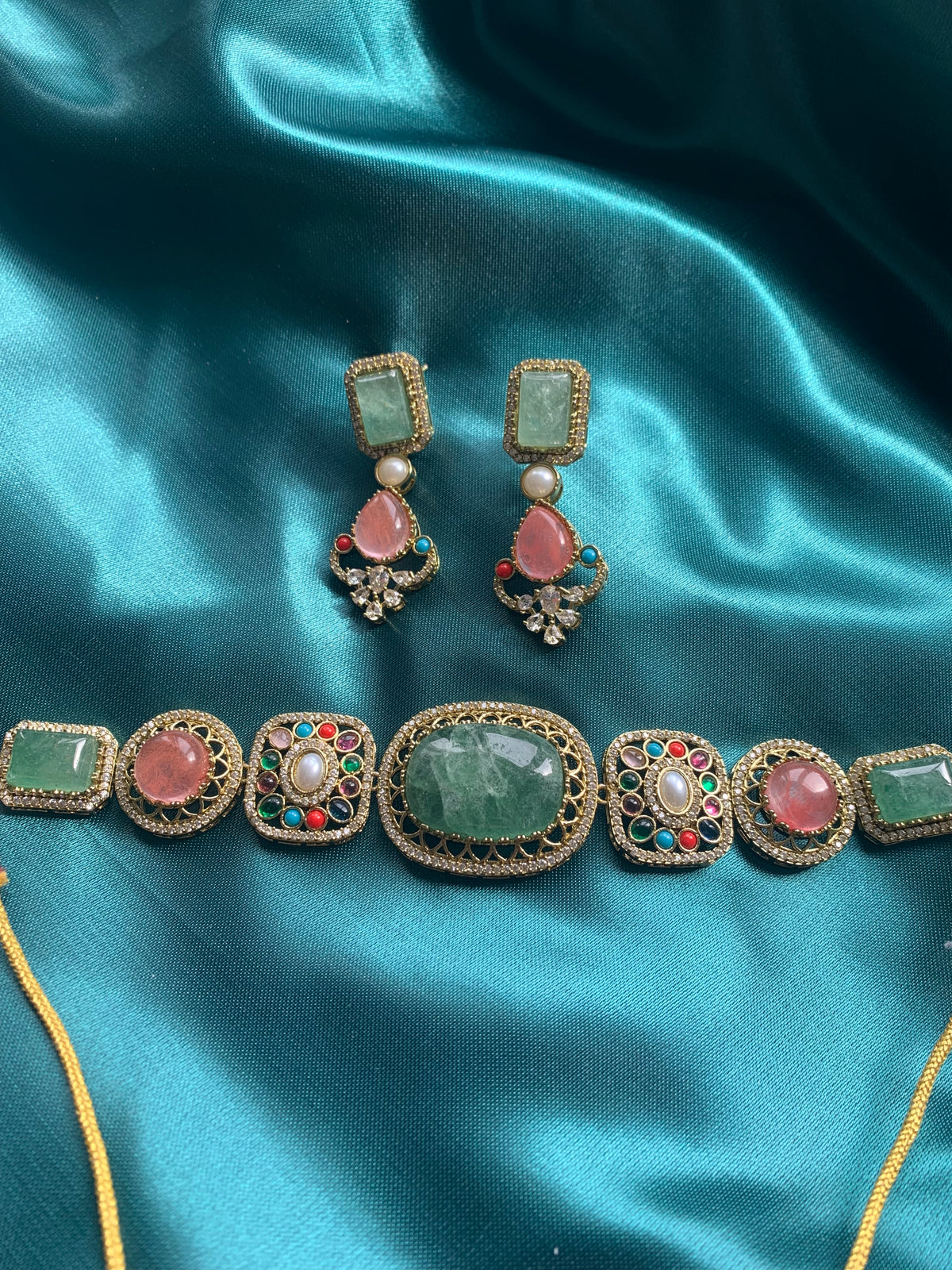 Sabyasachi Inspired Choker Set