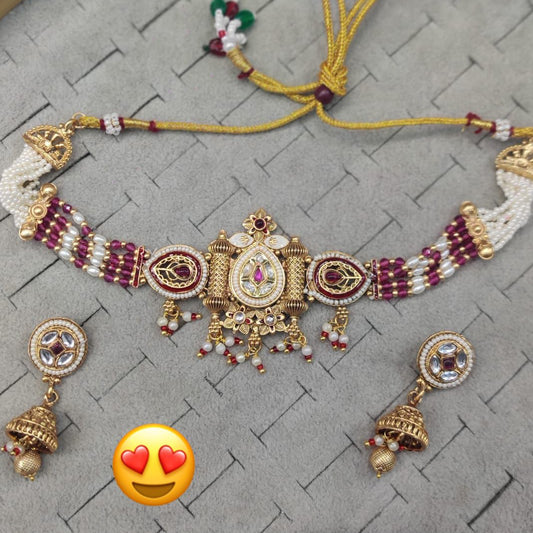 Choker Set