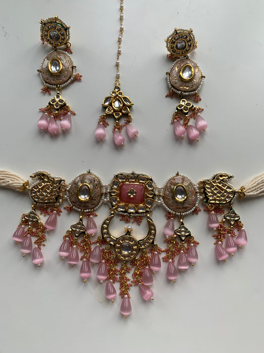Kundan Choker Set
