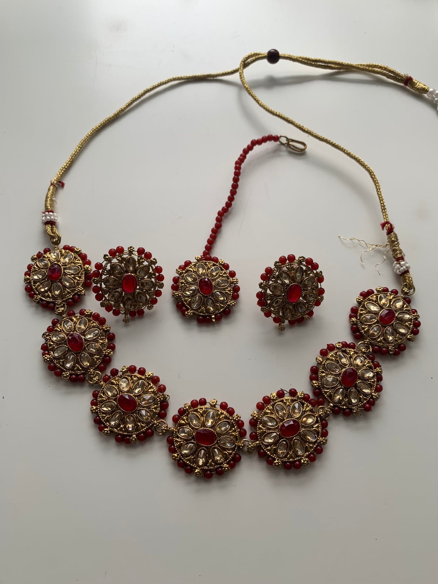 Lightweight Necklace Set