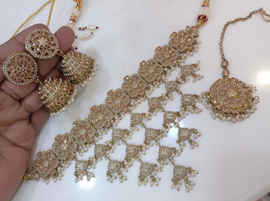 Waterfall Polki Choker Set