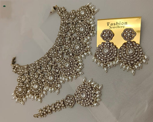 Necklace Set