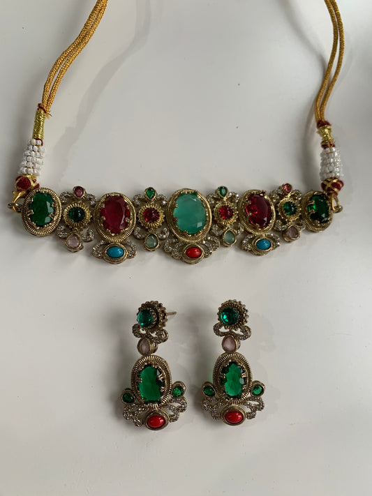 Choker Set