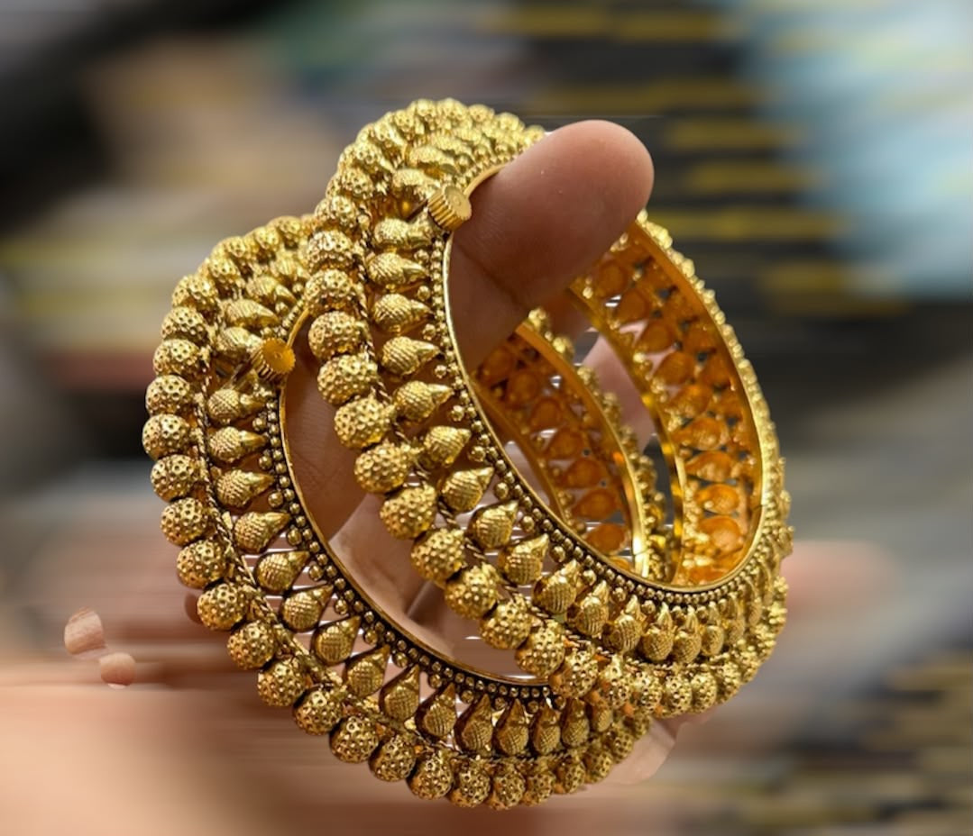 Gold Plated Openable Bangles