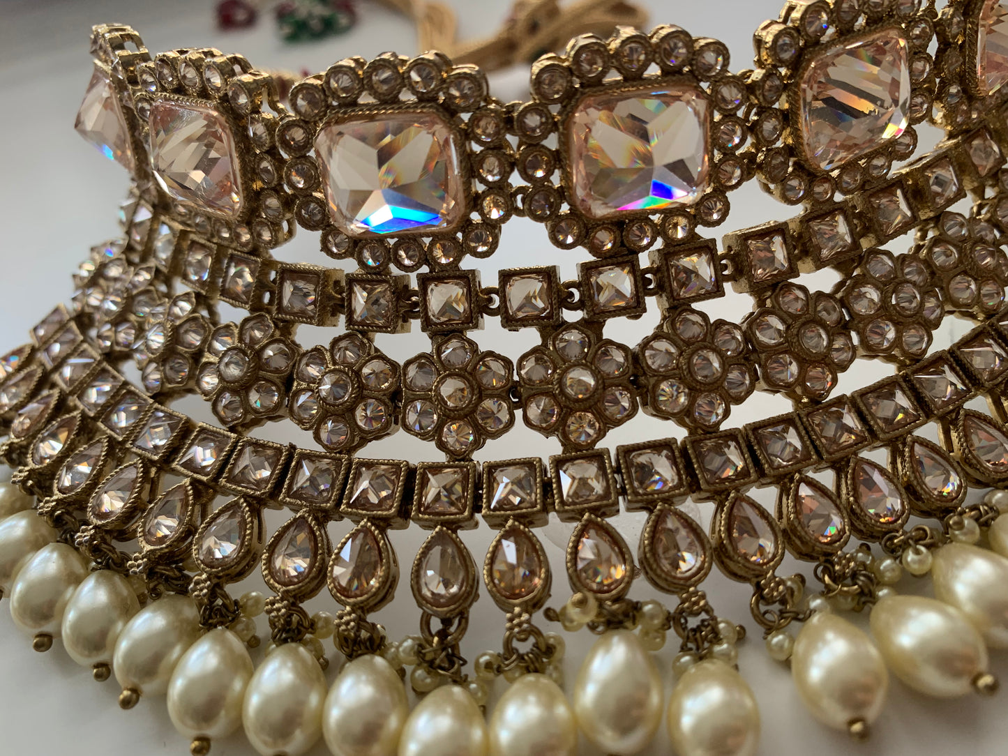 Semi Bridal Choker Set