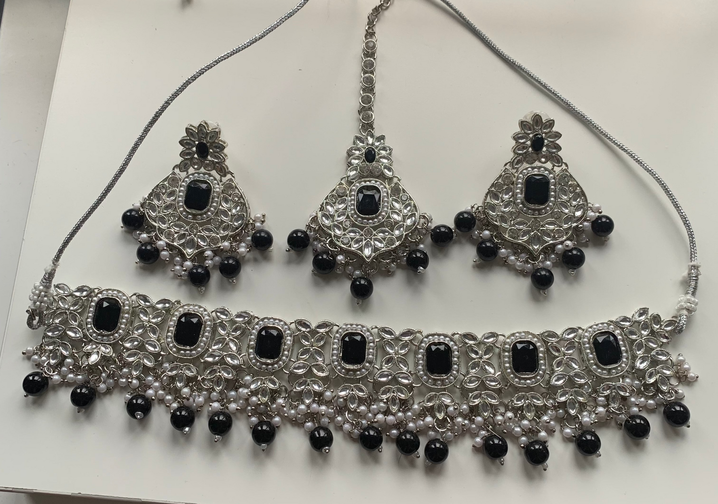 Choker Set