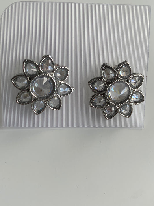 Small Studs