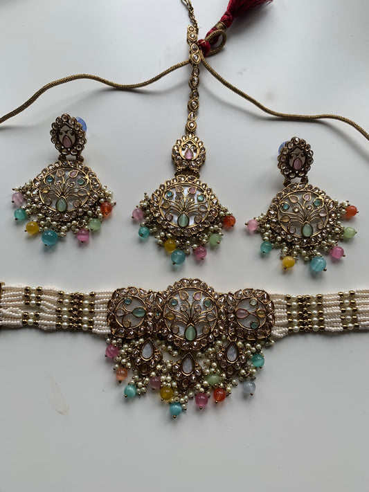 Mother of Pearl Choker Set